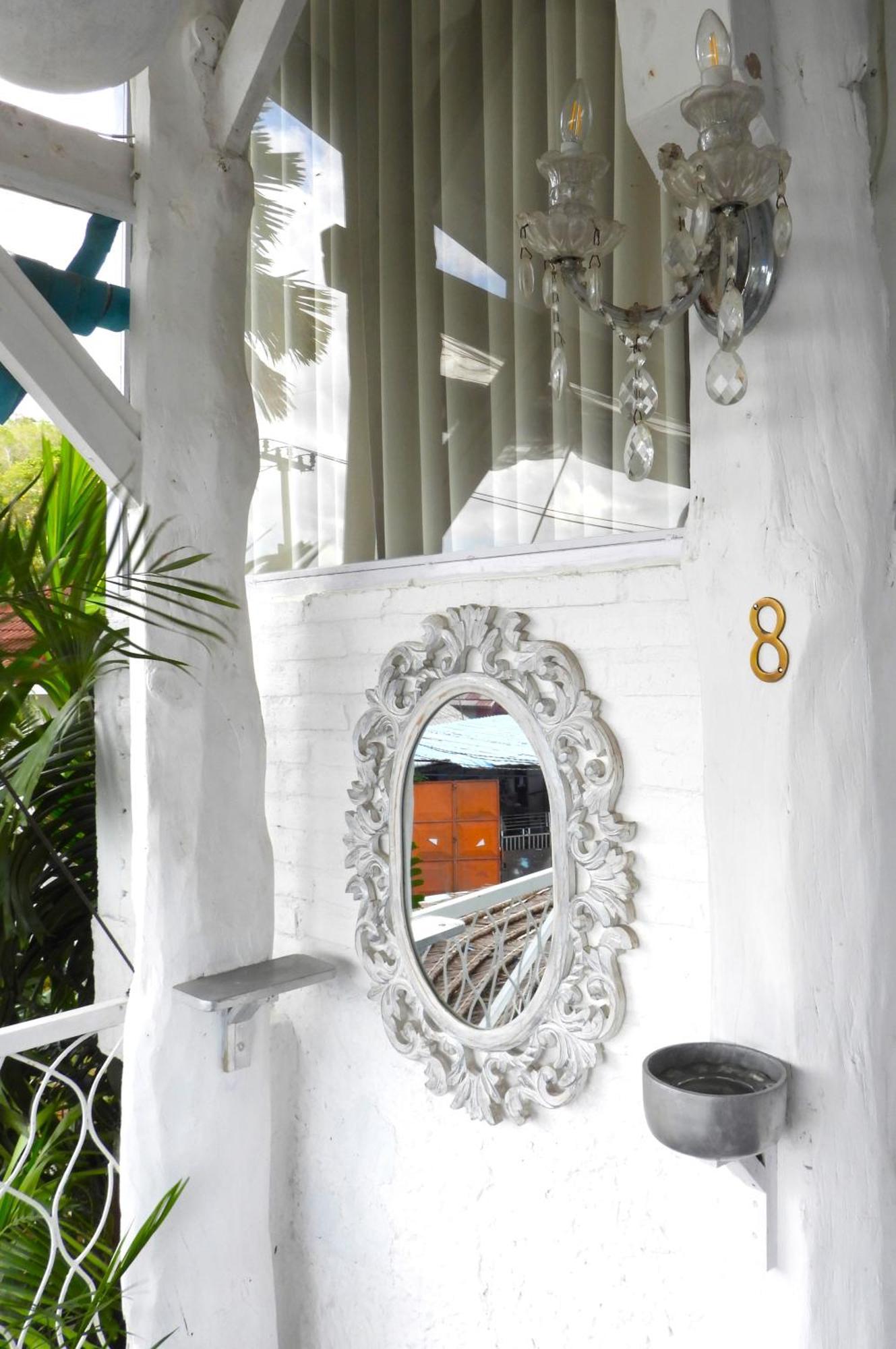 Surga Homestay Jimbaran Exterior foto